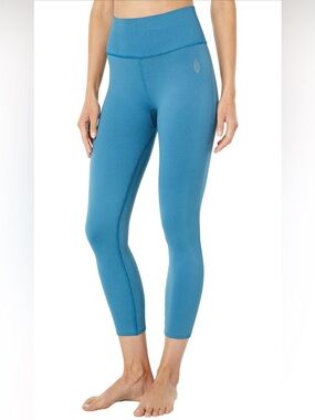 FP Movement EUC Free Throw 7/8 Leggings in Coastline Size M